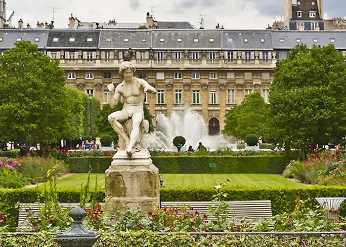 Apartment Palais Royal - Etienne Marcel Paris